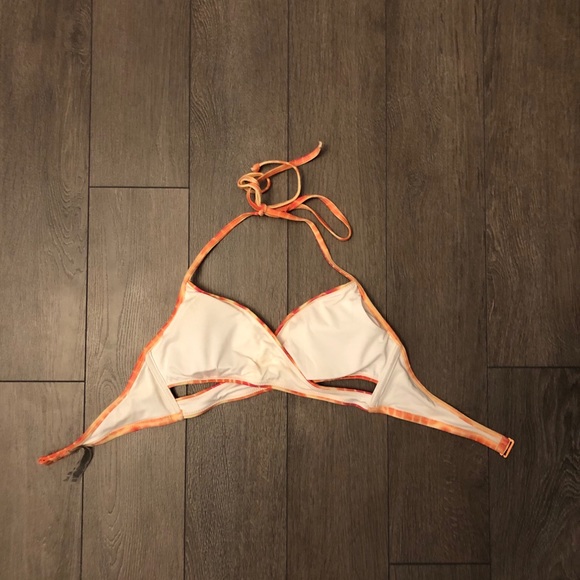 VS Pink Cross Front Bikini Top - Picture 3 of 6